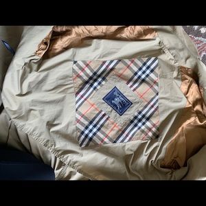 Burberry Trench Tan Comfy EUC Beige Size L…